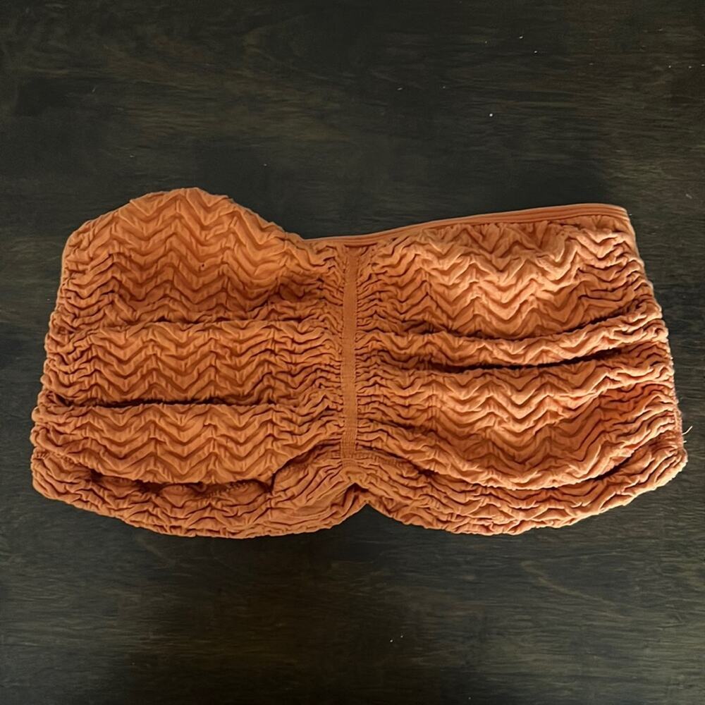 Out From Under Urban Outfitters Ruched Chevron Crinkle Strapless Top Crop Mini